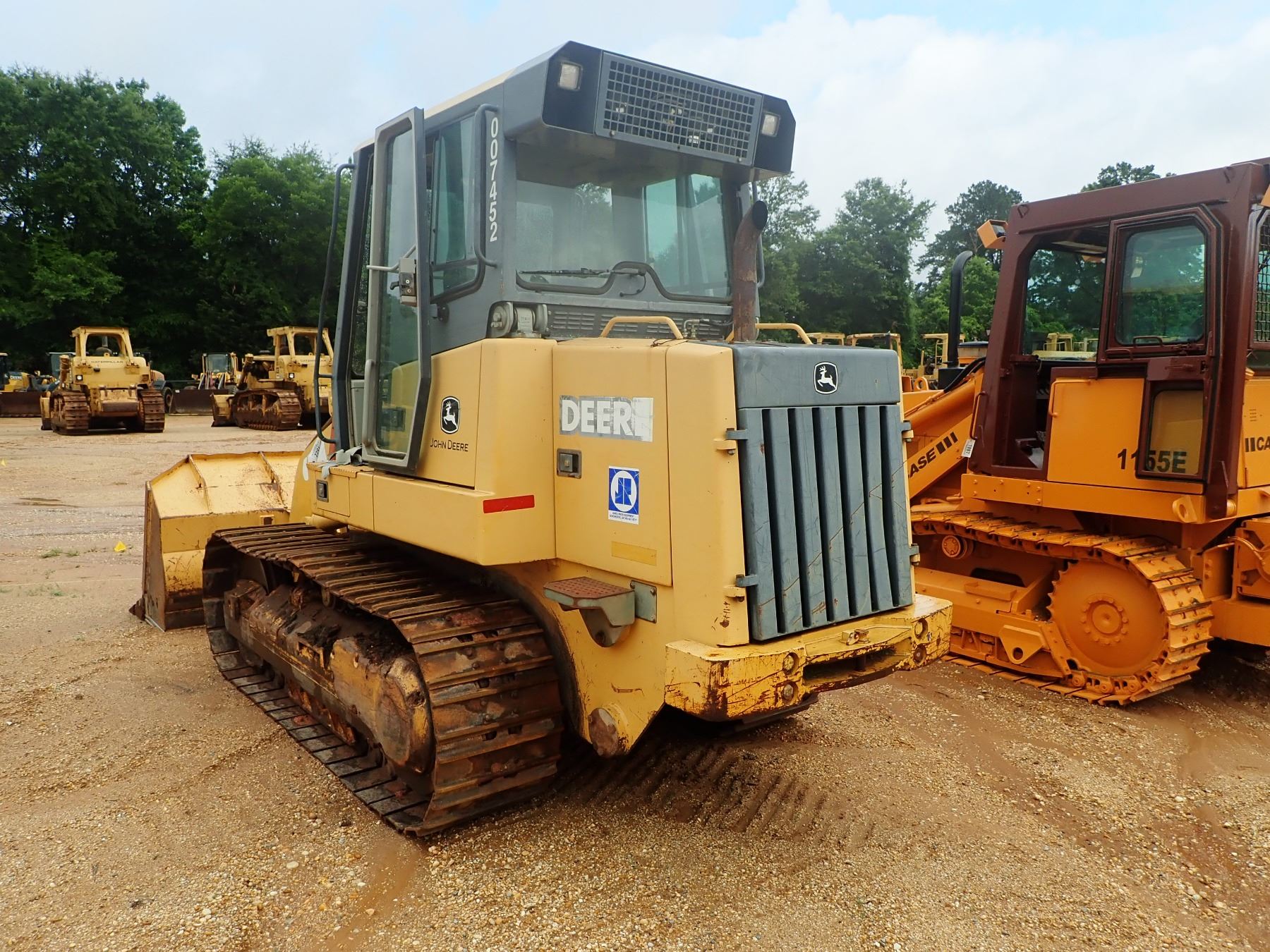 2005 JOHN DEERE 655C SERIES II TRACK LOADER, VIN/SN:007452 - BUCKET ...