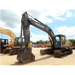 2006 VOLVO EC210BLC HYDRAULIC EXCAVATOR, VIN/SN:V17760 - 9'-6" STICK, 45" BUCKET, HYD THUMB, AUX HYD