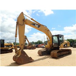 2003 CAT 320CL HYDRAULIC EXCAVATOR, VIN/SN:PAB00609 - 9'-8" STICK, 48" BUCKET, THUMB, CAB, A/C, METE