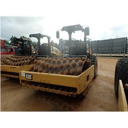 2015 CAT CP56B ROLLER, VIN/SN:LHC00713 - VIBRATORY, 84" PADFOOT DRUM, CANOPY, METER READING 1,904 HO