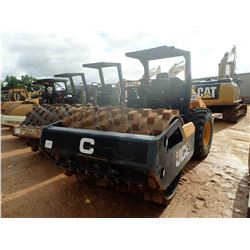 2015 JCB VM117 ROLLER, VIN/SN:JCBVM117T02439623 - VIBRATORY, 84" PADFOOT DRUM, CANOPY, METER READING