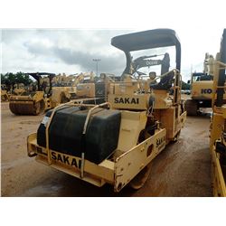 2007 SAKAI SW800 ROLLER, VIN/SN:VSW25-40170 - TANDEM, VIBRATORY, 68'' SMOOTH DRUMS, CANOPY, METER RE