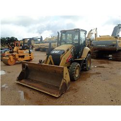 2015 CAT 420F2 LOADER BACKHOE, VIN/SN:HWC00326 - 4X4, E STICK, MP BUCKET, REAR AUX HYD, CAB, A/C, ME