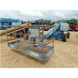 2005 GENIE S40 TELESCOPIC MANLIFT, VIN/SN:S4005-8207 - 4X4, 500LB CAPACITY, 40' REACH, SELF PROPELLE