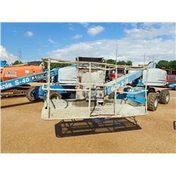 2009 GENIE S40 MANLIFT, VIN/SN:S4009-15554 - 40' HEIGHT, 500# CAP, METER READING 4,882 HOURS