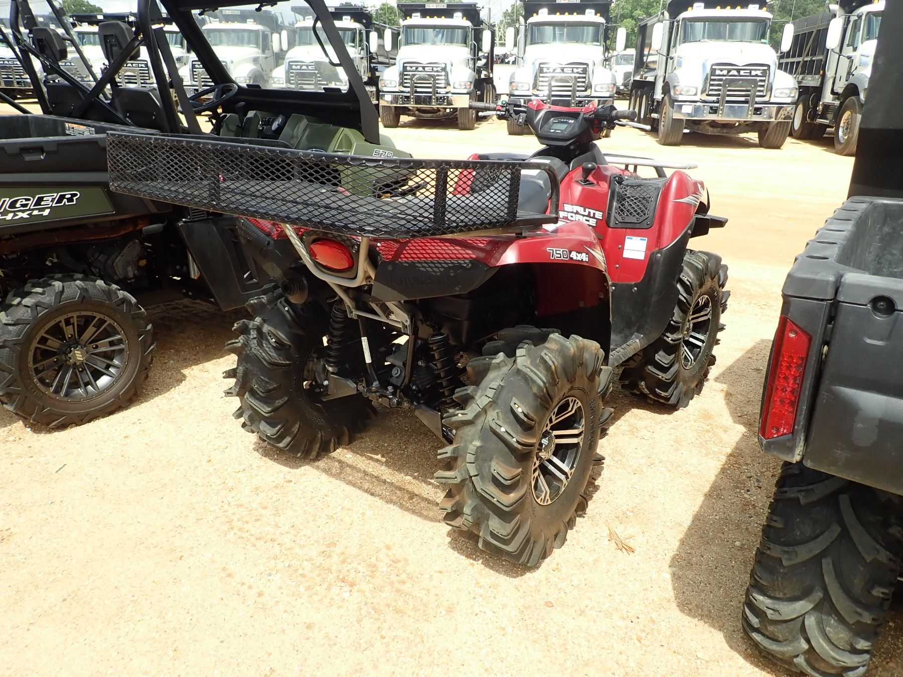 KAWASAKI BRUTE FORCE 750, 4X4, WINCH, METER READING 232 HOURS