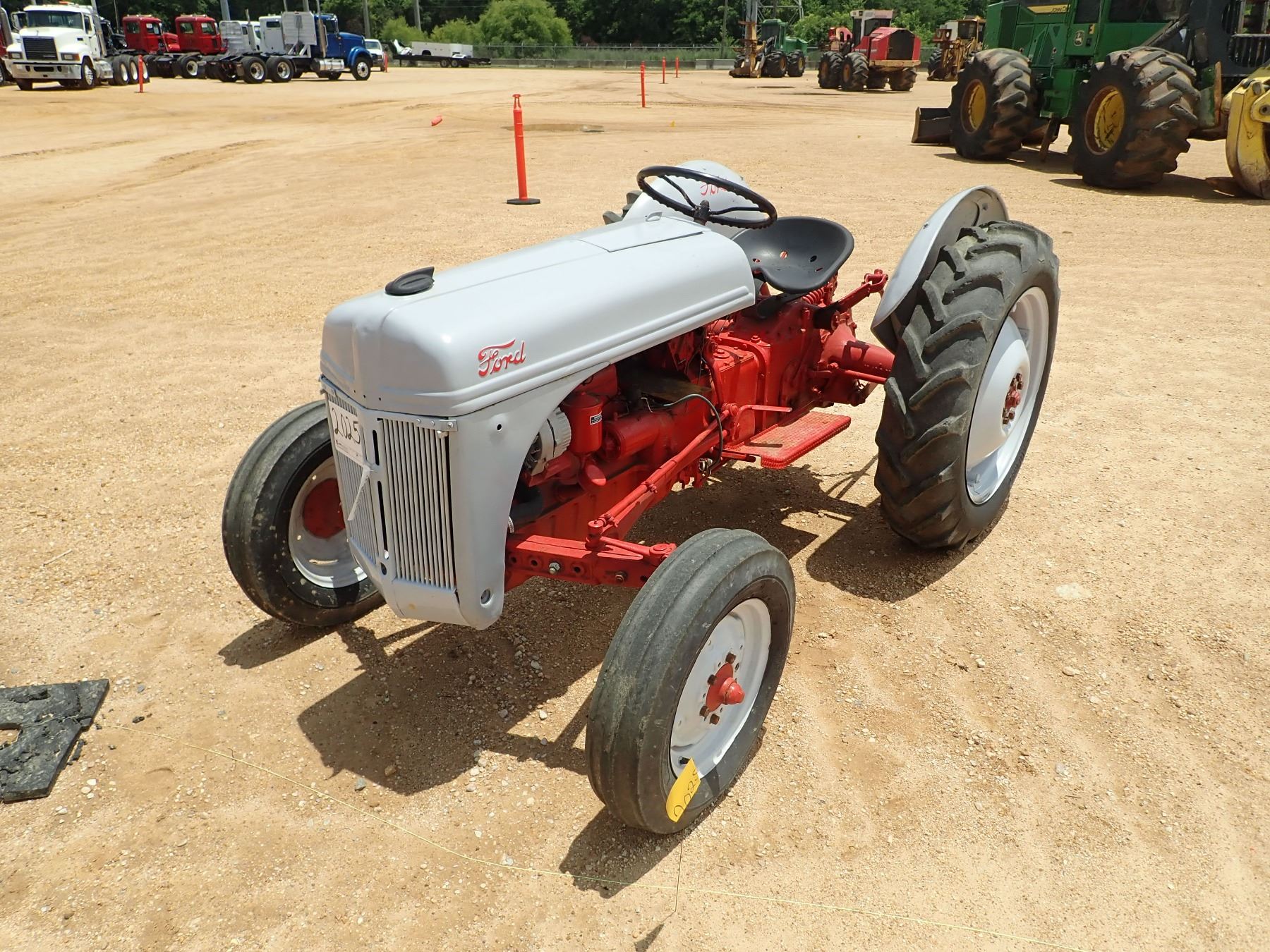 FORD 8N FARM TRACTOR PTO 3 PTH ford-8n-farm-tractor-pto-3-pth
