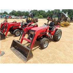 2013 MAHINDRA 3016 FARM TRACTOR, VIN/SN:912592 - MFWD, MAHINDRA 115 FRONT LOADER ATTACH, BUCKET, ROL