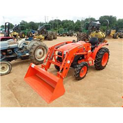 KUBOTA L3901 FARM TRACTOR, VIN/SN:62071 - MFWD, KUBOTA 2545C-QB FRONT LOADER ATTACH, ROLL BAR, METER
