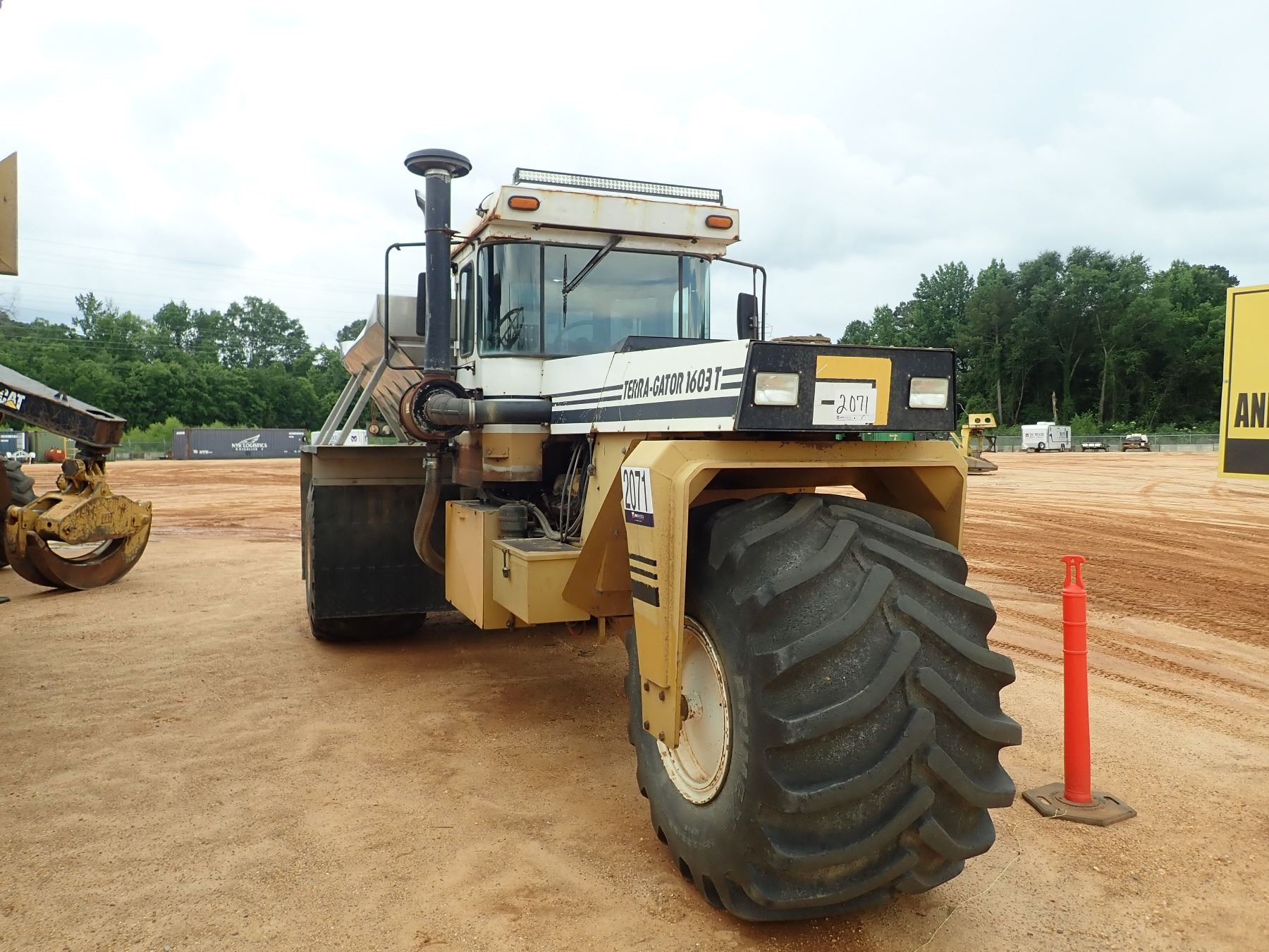 1995 AG CHEM 1603T TERRA GATOR SPREADER, VIN/SN1635105 3208 CAT