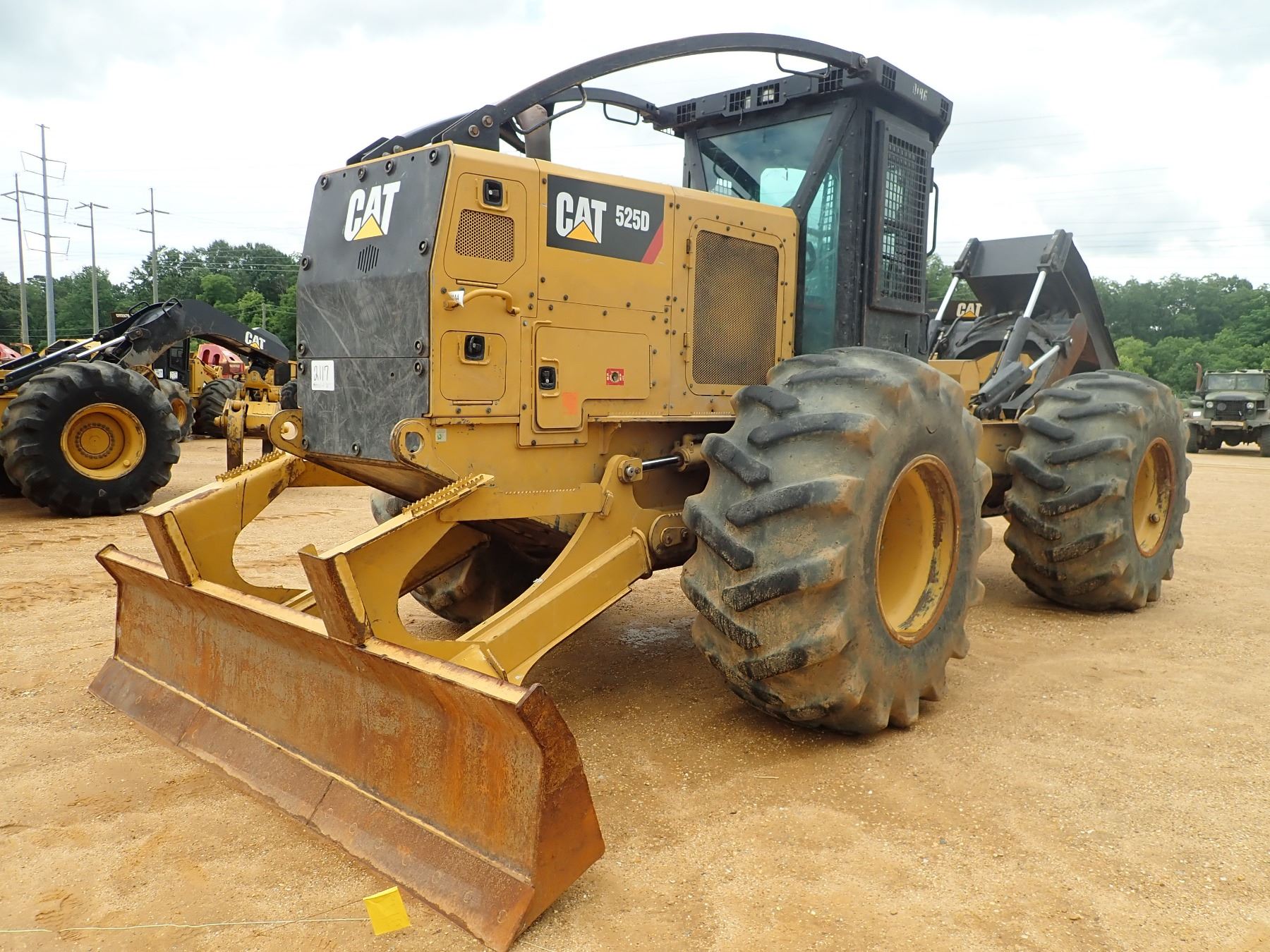 2022 CAT 525D SKIDDER VIN SN GKP00186 GRAPPLE DUAL 2022 CAT 525D SKIDDER VIN SN GKP00186 GRAPPLE DUAL