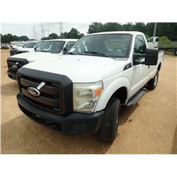 2011 FORD F250 PICKUP, VIN/SN:1FTBF2B61BEA37133 - 4X4, V8 GAS ENGINE, A/T, ODOMETER READING 76,721 M