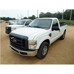 2008 FORD F250 PICK UP, VIN/SN:1FTSF20R88EC34175 - EXT CAB, POWER STROKE DIESEL ENGINE, A/T, HYD LIF