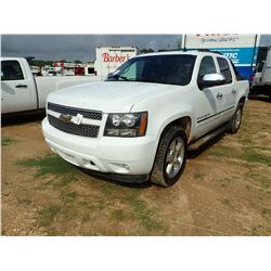 2009 CHEVROLET AVALANCHE LTZ VIN/SN:3GNFK320X9C196581 - 4X4, V8 GAS ENGINE, A/T, ODOMETER READING 17