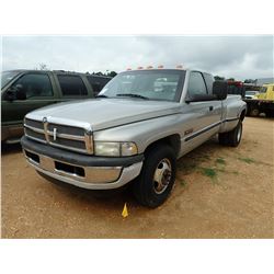 1999 DODGE RAM 3500 PICKUP, VIN/SN:1B7MC3364XJ527067 - EXT CAB, DUALLY, CUMMINS TURBO DIESEL ENGINE,