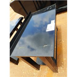 29.5 X 60 HEAVY DUTY WORKBENCH, PAINTED (B-7)