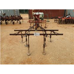 DEARBON 6 SHANK CULTIVATOR