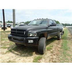 1998 DODGE PICKUP, VIN/SN:1B7KF2304WJ155073 - 4X4, EXT CAB, CUMMINS DIESEL, 5 SPEED TRANS, ODOMETER 