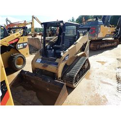 2005 CAT 257B SKID STEER LOADER, VIN/SN:SLK02903 - CRAWLER, BUCKET, CANOPY, METER READING 1,125 HOUR