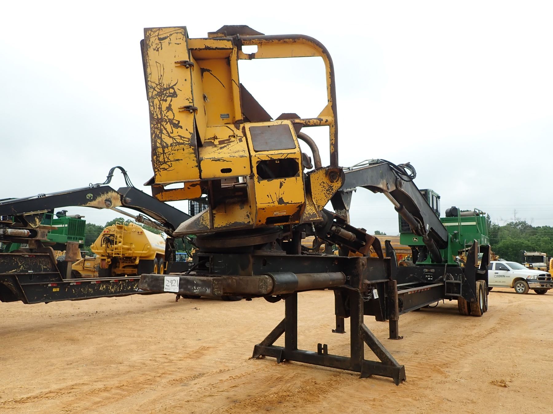 JOHN DEERE 435C LOG LOADER, VIN/SN:012257 - CAB, A/C, JOHN DEERE ...