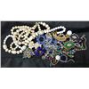 Image 2 : VINTAGE TO NOW JEWELRY