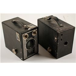 Two Vintage Brownie Box Cameras  (76600)