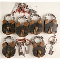 Six Large Locks with Keys  (81108)
