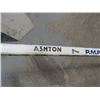 Image 2 : AUTOGRAPHED HOCKEY STICK (BRENT ASHTON)