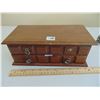 Image 4 : WOODEN JEWELRY BOX *MUSICAL* & JEWELRY