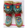 Image 2 : ELABORATE HAND BEADED MUKLUKS *LEATHER* (MENS SIZE 10/11)