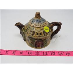 SMALL TEAPOT (COTTAGE WARE)