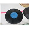 Image 4 : LOT OF 5 33 1/3 RECORDS (APEX, PLYMOUTH, VICTOR, BLUEBIRD) *ONE IS BROKEN*