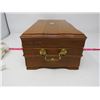 Image 7 : WOOD HUMIDOR (PIPE & TOBACCO) *BRASS HANDLES* (13" L, 5" H, 7" D)