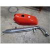 Image 1 : GAS TANK & MUFFLER (SUZUKI MOTOR BIKE)