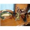 Image 4 : LOT OF 6 ANIMAL & FISH ITEMS (BEAR LAMP, WOOD & BRASS GIRAFFES)