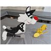 Image 1 : SLYVESTER & TWEETY BIRD WHIRLIGIG (27" L)