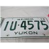 Image 4 : LOT OF 3 LICENSE PLATES (YUKON)