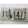 Image 4 : LOT OF 3 LICENSE PLATES (WYOMING)