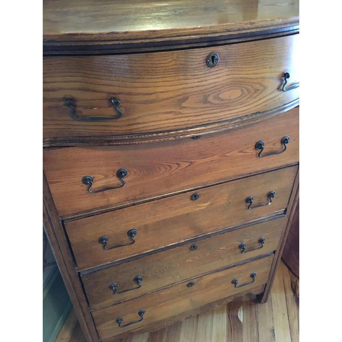 Antique 5 Drawer Dresser with Mirror