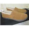 Image 1 : New Mossimo Genuine Suede Slippers non marking sole size 12