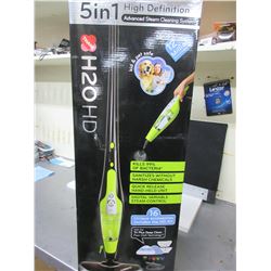 New H2O Steam Mop 5 in 1 / kills 99.% of bacteria / quick release hand unit