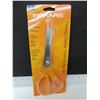Image 1 : New Fiskars Pinking Shears