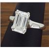 Image 3 : Platinum 2.00ct Emerald Cut Diamond Ring