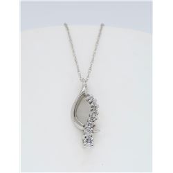 14KT White Gold 0.12ctw Diamond Pendant with Chain