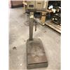 Image 1 : SPINKS  MODEL A SCALE *100LB CAPACITY*