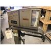 Image 2 : SPINKS  MODEL A SCALE *100LB CAPACITY*