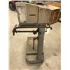 Image 3 : SPINKS  MODEL A SCALE *100LB CAPACITY*