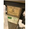 Image 4 : SPINKS  MODEL A SCALE *100LB CAPACITY*