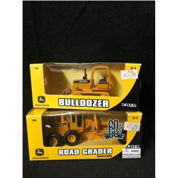 ERTL JOHN DEERE 1/64 SCALE BULLDOZER/ ROAD GRADER (NIB)
