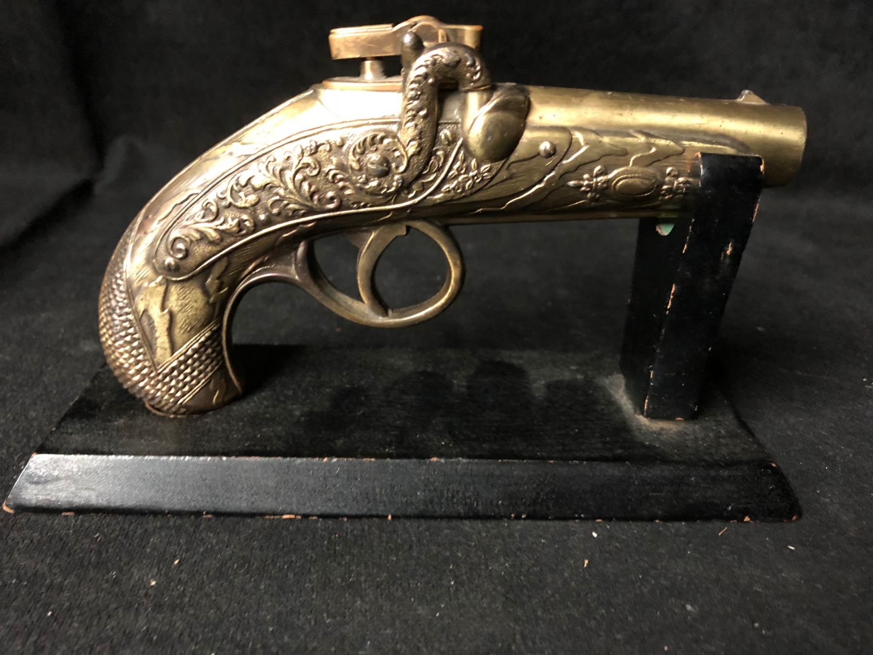 Vintage Gun Pistol Cigarette Lighter